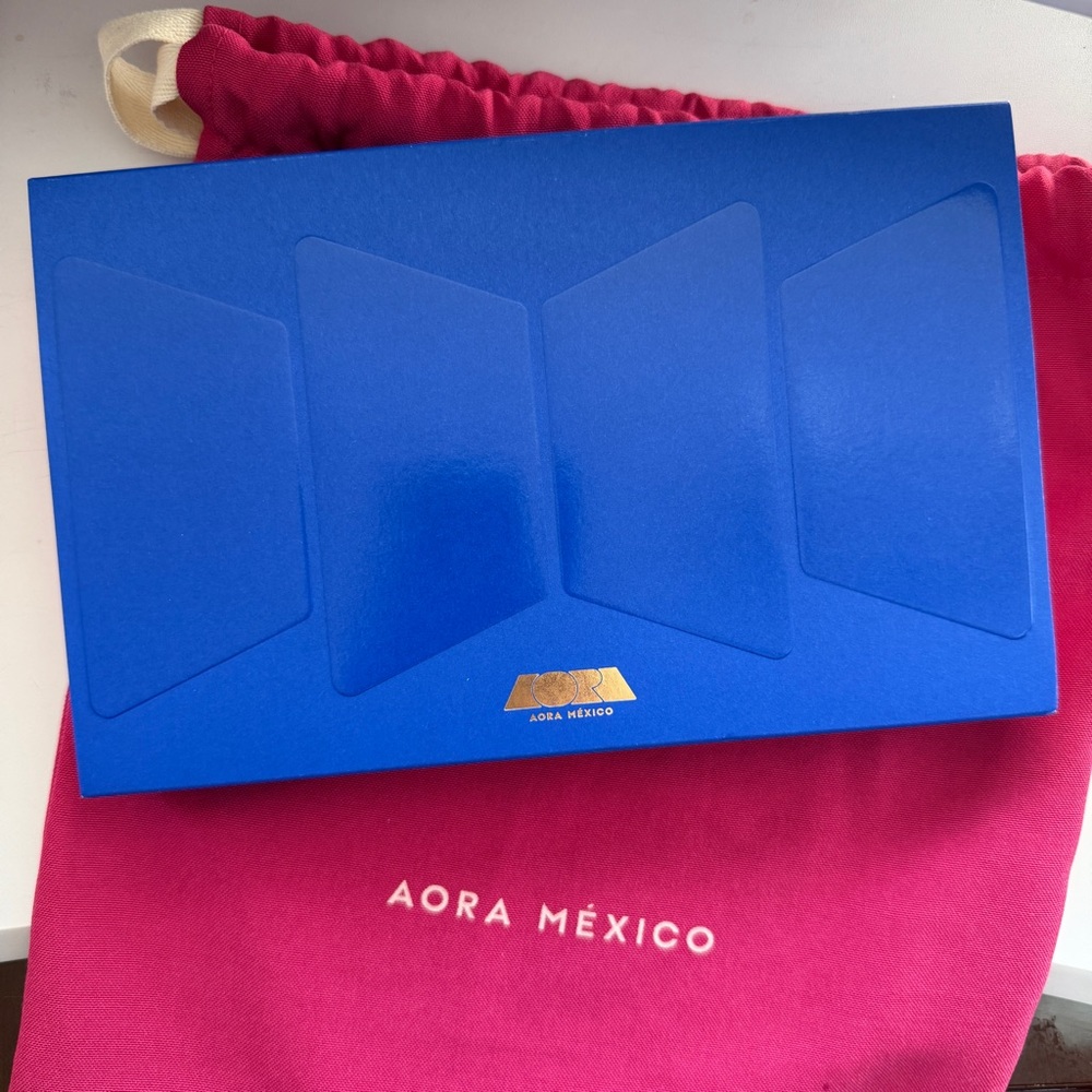 Aora Mexico Vibrant Eyeshadow Palette NWT - Picture 2 of 5